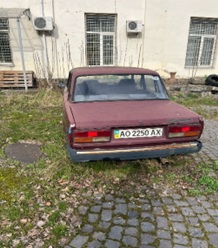 Автомобіль ВАЗ, модель 2107, легковий седан-В, рік випуску 2003, чорного кольору, номер державної реєстрації АО2250АХ, об`єм двигуна 1.5(бензин), номер кузова XTA21070031774746