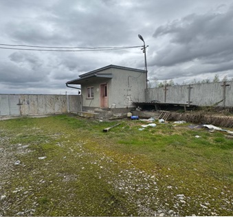 Майновий комплекс загальною площею 1248.65 кв.м., що знаходиться за адресою:  Закарпатська обл., Тячівський р., смт. Солотвино, вулиця Підмагура, будинок 100, РНОНМ 813137721101, інв.№20062025, Основні засоби в кількості 20 одиниць