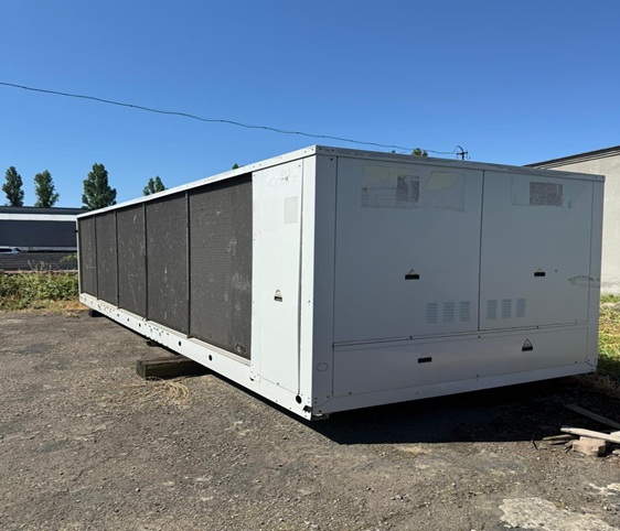 Вентиляційне обладнання – чіллер CLINT CHA/k/WP/XT (інв. номер 6382) за адресою: м. Ужгород. вул. Трудова, 2